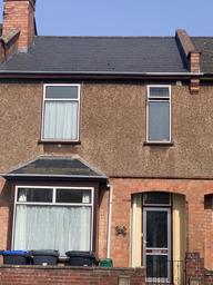 Llewellyn Road, Town Centre