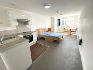 Lake Road, City Centre