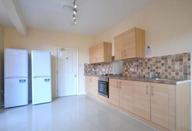 Purser Road, 26/27 **, Abington