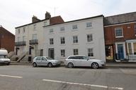 Clarendon Street, Town Centre