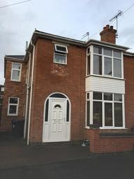 Wathen Road, Town Centre