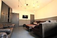 Manor Drive, Hyde Park