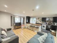 Bainbridge Road Downstairs, Headingley