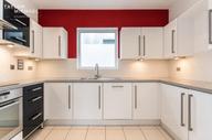 22 Kingscote Way, City Centre