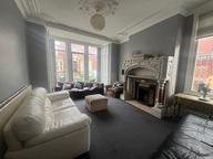 Regent Park Avenue, Headingley
