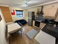 Kelso Heights, Hyde Park