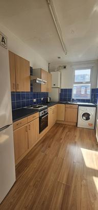 Estcourt Terrace, Headingley