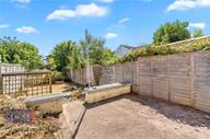 Lodge Causeway, Fishponds