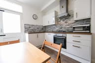 Estcourt Terrace, Headingley