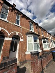 Shrubland Street, Town Centre
