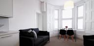 Nelson Street, Flat G (3/1), Central