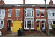 Central Avenue, Clarendon Park