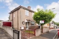 Station Avenue, Fishponds