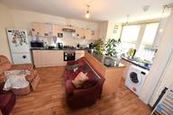 Wrangthorne Place, Hyde Park