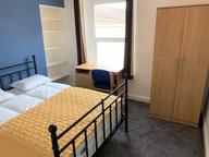 Russell Street Brynmill, Brynmill