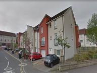 Brook Close, Central