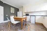 Headingley Avenue, Headingley