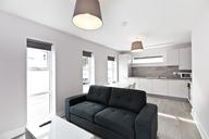 25 Baron Street, City Centre