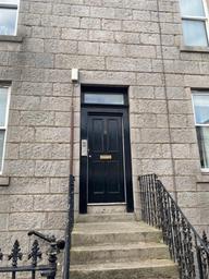 Crown Street, Attic Floor Left, Torry