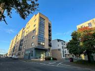 Bell Street, Flat 3/2, City Centre