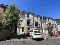 Brook Gardens, Central