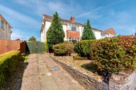 Astbury Avenue Wallisdown, Wallisdown