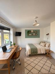 Canberra Grove, Filton