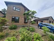 Heath Park Drive, Heath