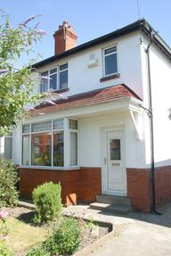 Trenic Drive, Headingley