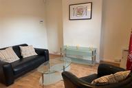 27 Hawthorne Grove, Beeston