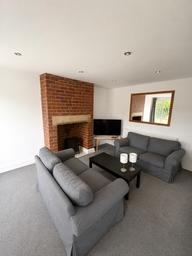 Hessle Avenue, Hyde Park