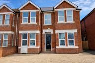Suffolk Avenue, Shirley