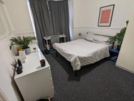 London Road, Newtown