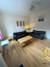 Kelsall Grove, Hyde Park