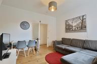 Myrtle Grove, Jesmond
