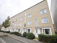 Aviation Avenue, Hatfield