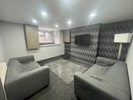 Newport View, Hyde Park