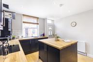Welton Grove, Hyde Park