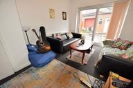 Cardigan Lane, Hyde Park