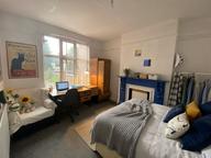 Harlaxton Drive, Lenton