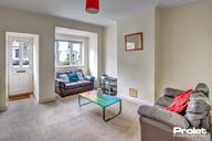 Caernarvon Road, Golden Triangle