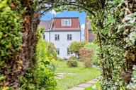 Worplesdon Road, Guildford