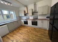 Mirador Crescent Uplands, Uplands
