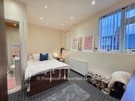 Hessle Mount Leeds, Hyde Park