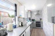 Warwick Terrace, Crookes
