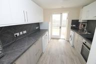 Long Meadow Way Kent, Hales Place