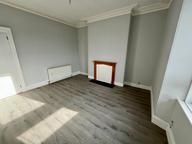 Holland Street, First Floor Left, City Centre