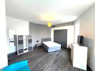 Mirador Crescent, Uplands