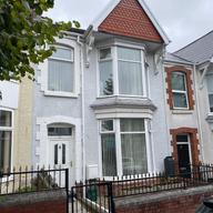 Ernald Place Uplands, Uplands