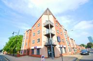 Hulme Manchester, Hulme